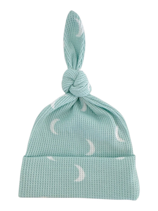 π ORGANIC WAFFLE KNOT BEANIE, LIGHT BLUE MOON