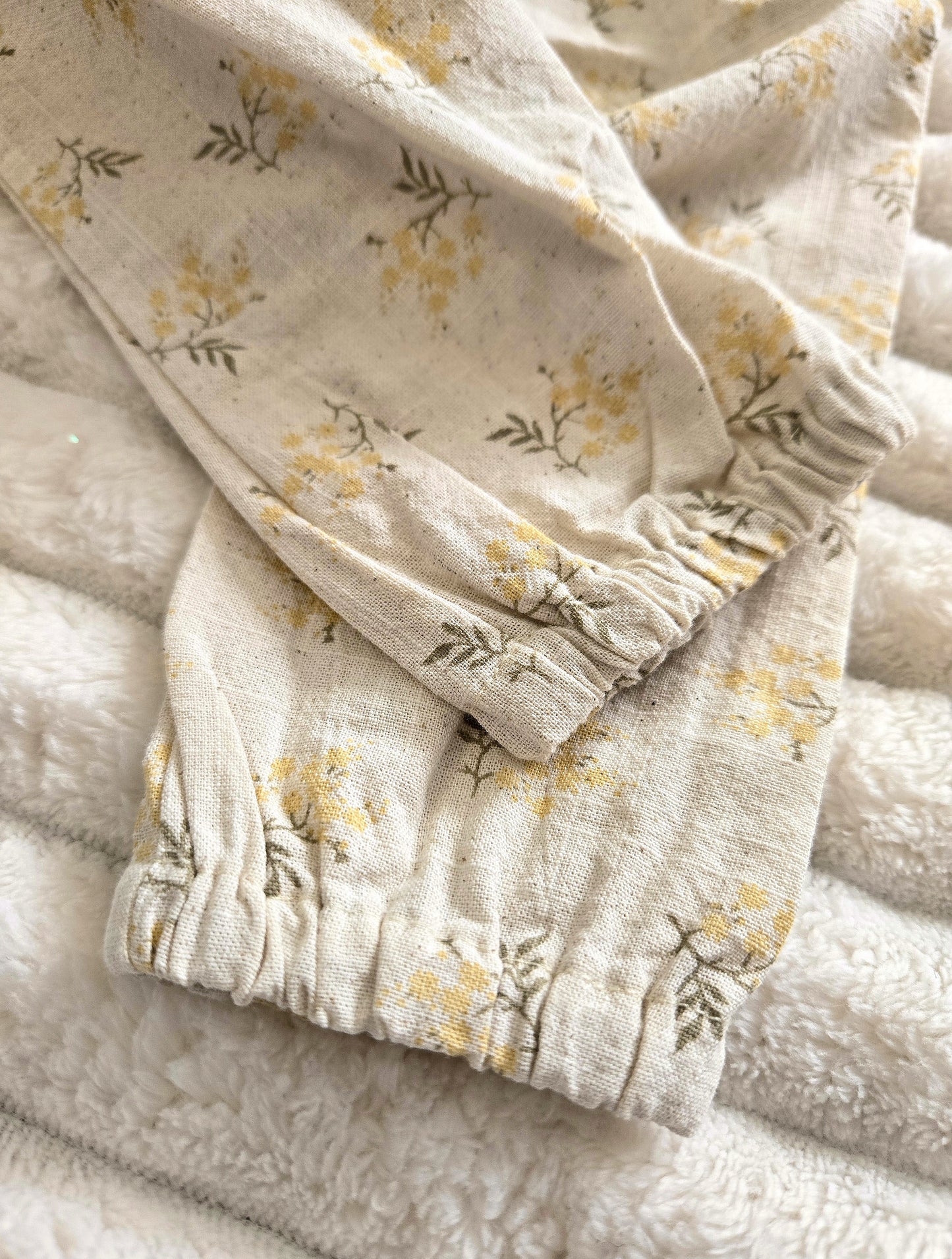 š»Elsie Mustard Bloom Jumper - 100% Cotton - 2-Piece Set