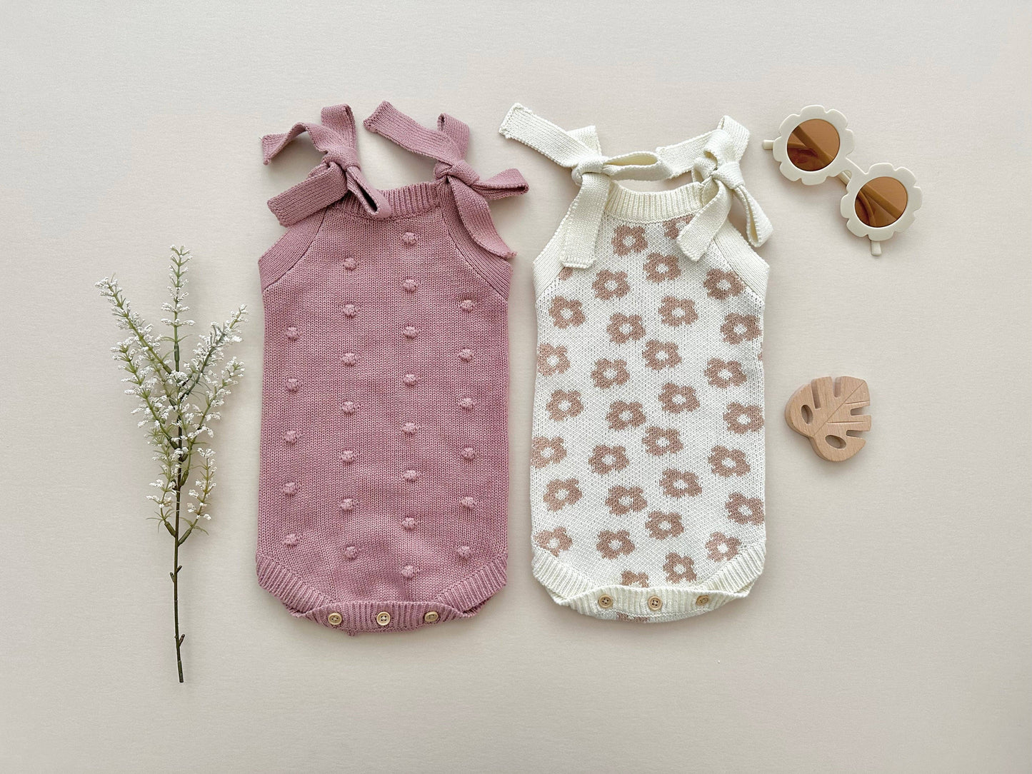🌼 Organic Knit Baby Romper – Mocha Daisy