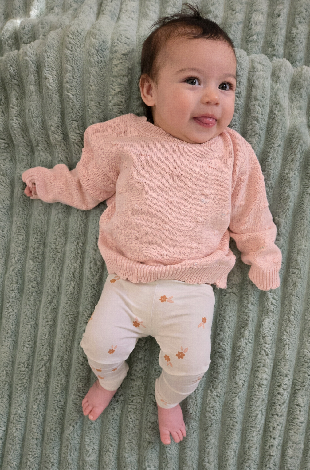 🌸 Organic Knit Sweater – Pink Pom