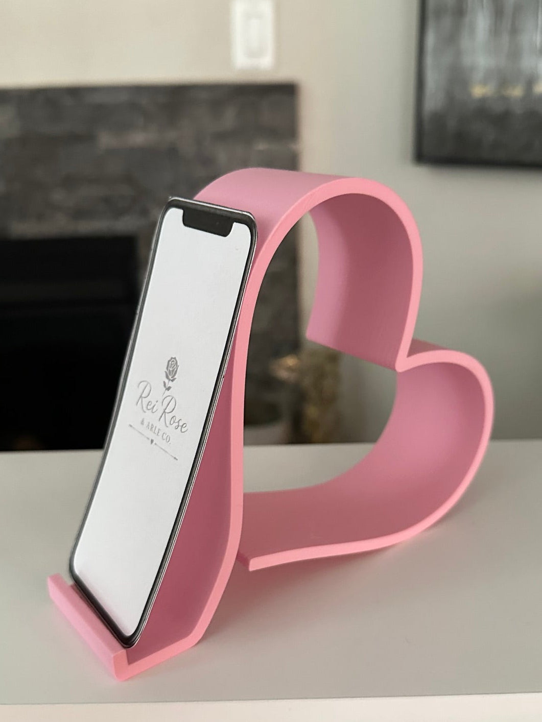 📱 Heart Cell Phone Holder