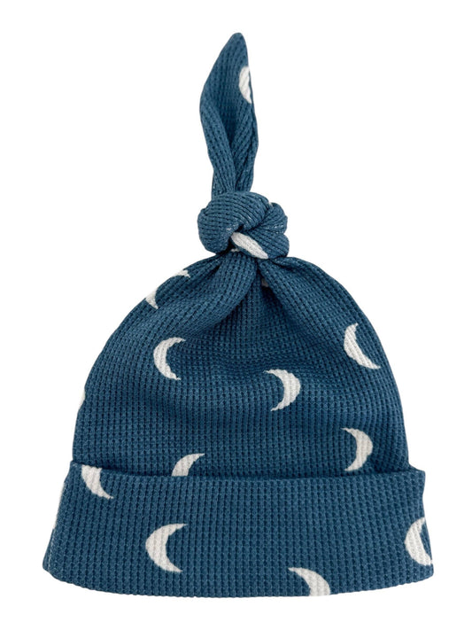 🌙 ORGANIC WAFFLE KNOT BEANIE, MIDNIGHT MOON